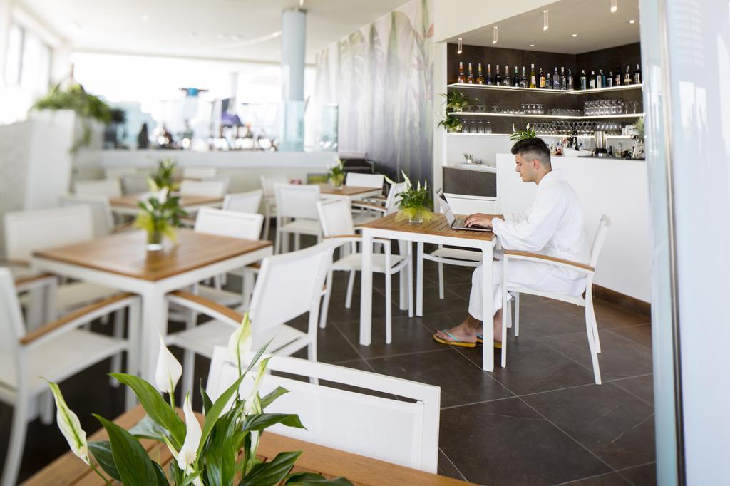 Hotel Ambassador Bibione Buitenkant foto
